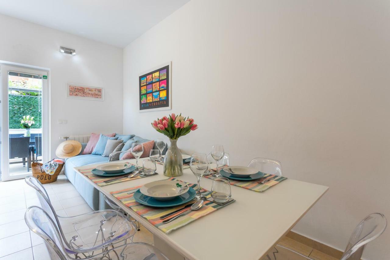 Apartments Stipisic Hvar Town Exterior photo